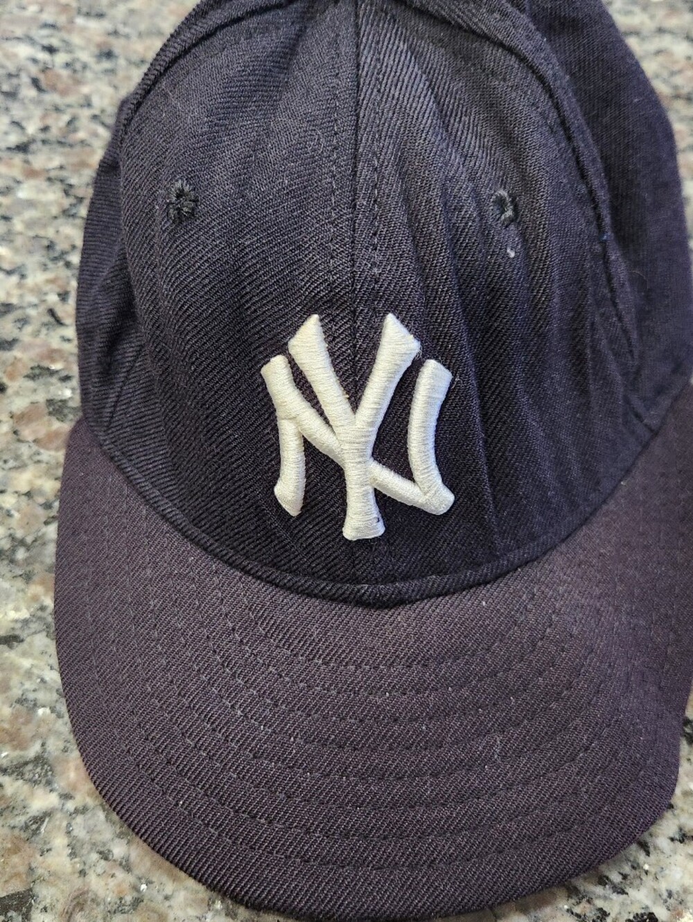 NY Yankees Fitted Hat